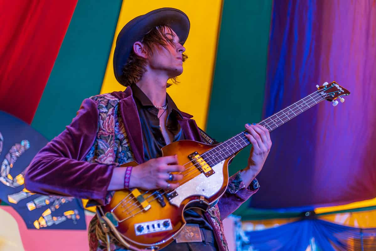 Harlequin Fayre - Harlequin Stage performer
