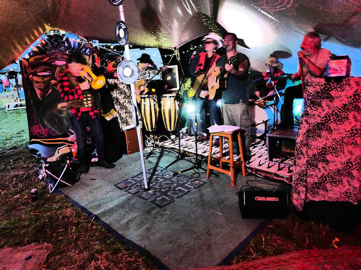 Harlequin Fayre - Scrap Racateers Stage